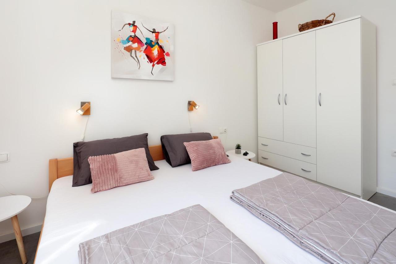Blue Sunrise Apartment ヴーシ エクステリア 写真